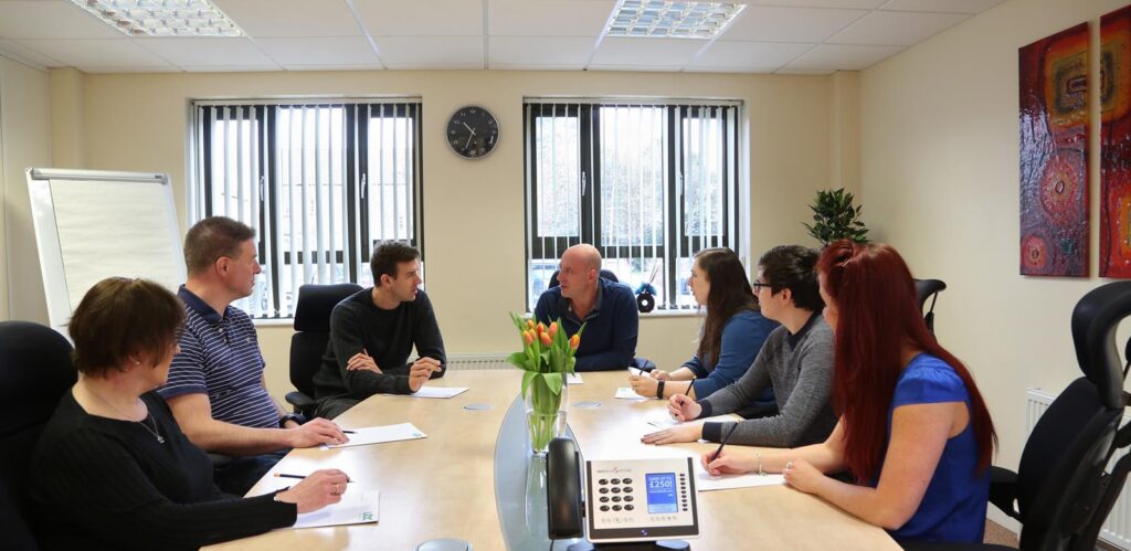 Factors To Consider When Planning A Business Meeting In Cirencester